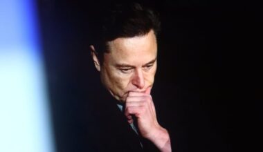 Elon Musk Calls AI 'Highest ELO Battle Ever' As Gavin Baker Warns Nvidia Blackwell Chips Could Shatter Google's Cost Advantage