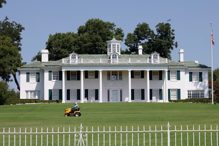 Known as Dallas’ Mount Vernon, the house at 4009 W. Lawther Drive was once owned by the Hunt...
