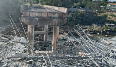 Thailand launches new offensive as Cambodia halts all border crossings | Conflict News