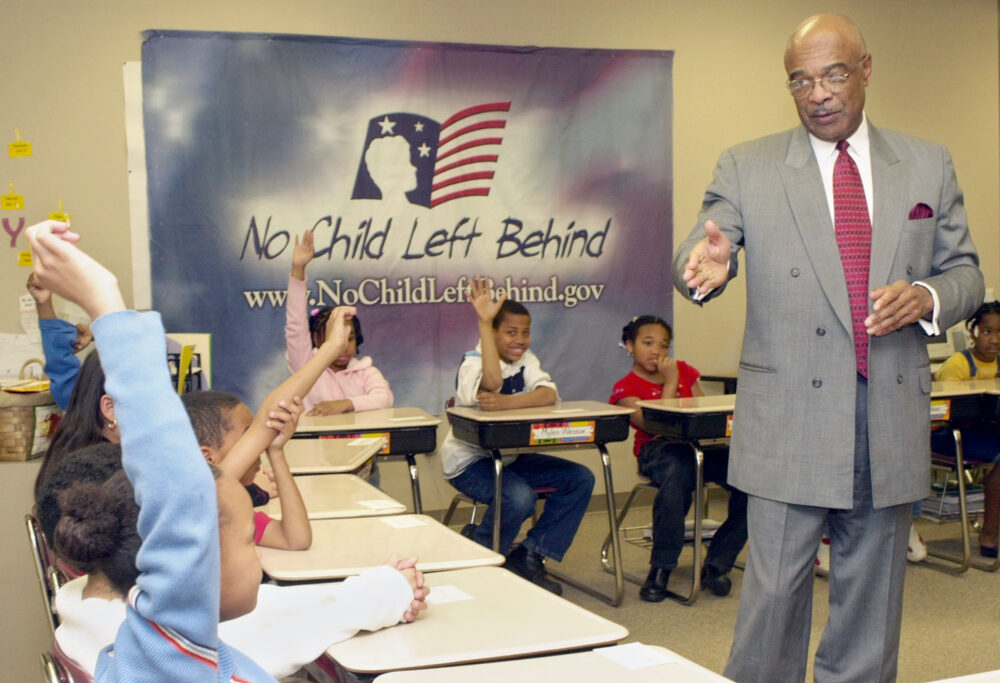 Rod Paige Nebraska 2003