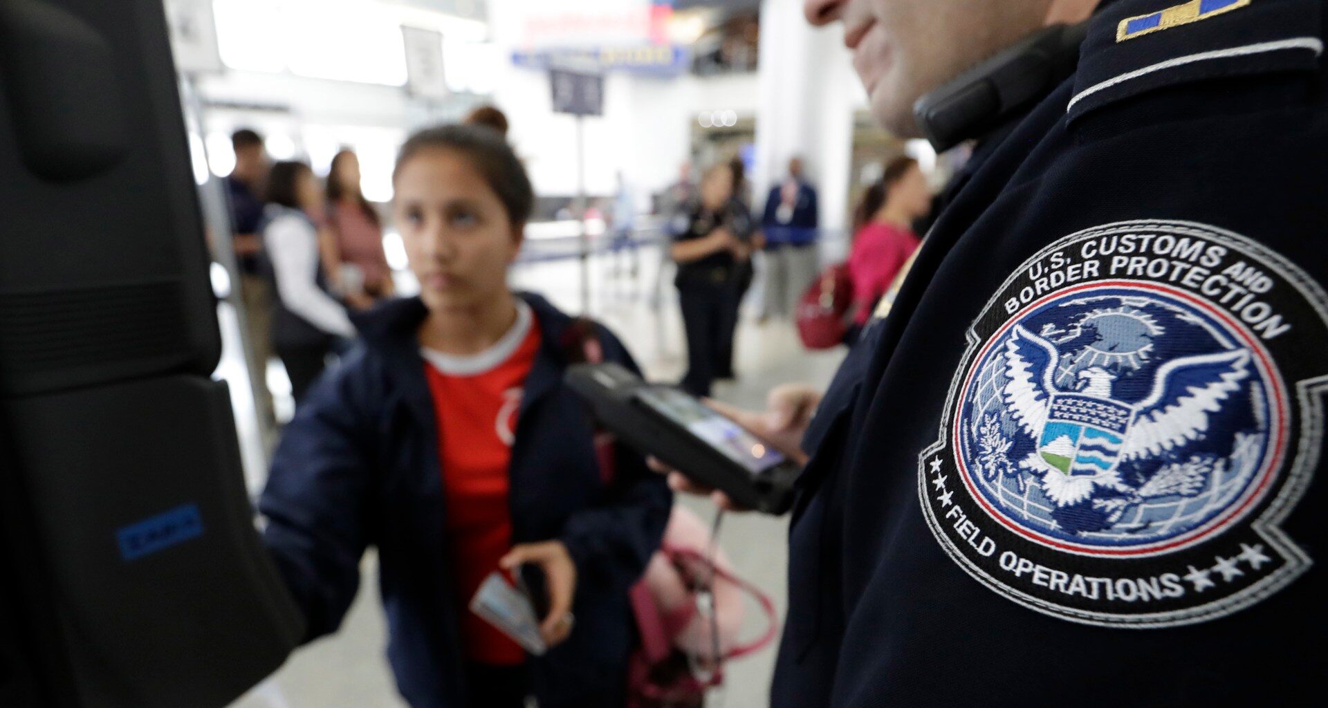 US plans to ask visitors to share 5 years of social media history to enter | Donald Trump News