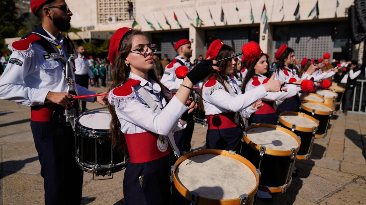 Thousands flock to Bethlehem to revive Christmas spirit – NBC New York