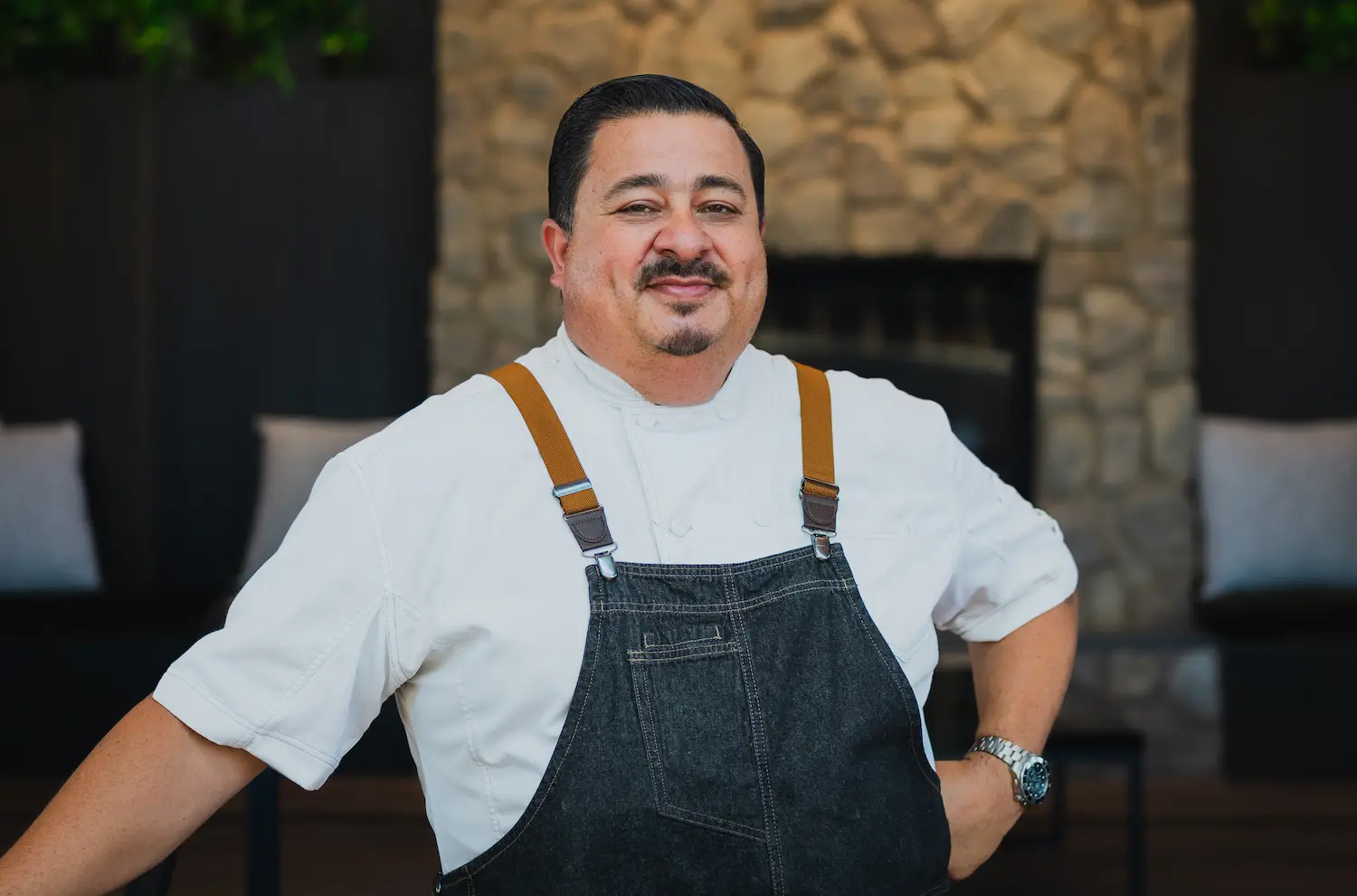 Chef Alex Caballo of new San Diego restaurant Nómada 