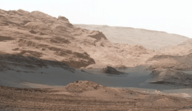 Algeria’s Desert Rocks Might Be The Key To Finding Life On Mars