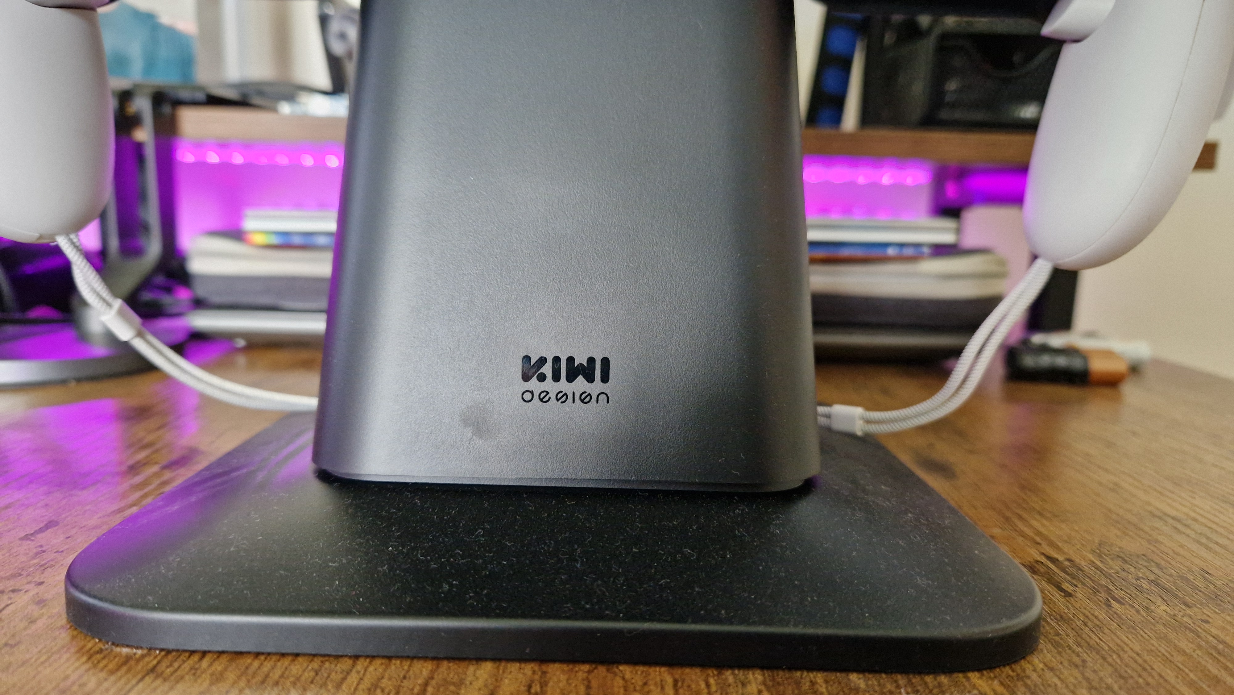 The base stand for the Kiwi Design Charging Dock