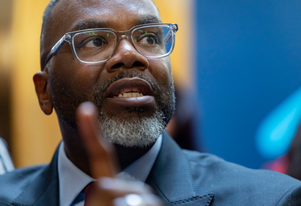 Mayor Brandon Johnson's budget brinksmanship is irresponsible