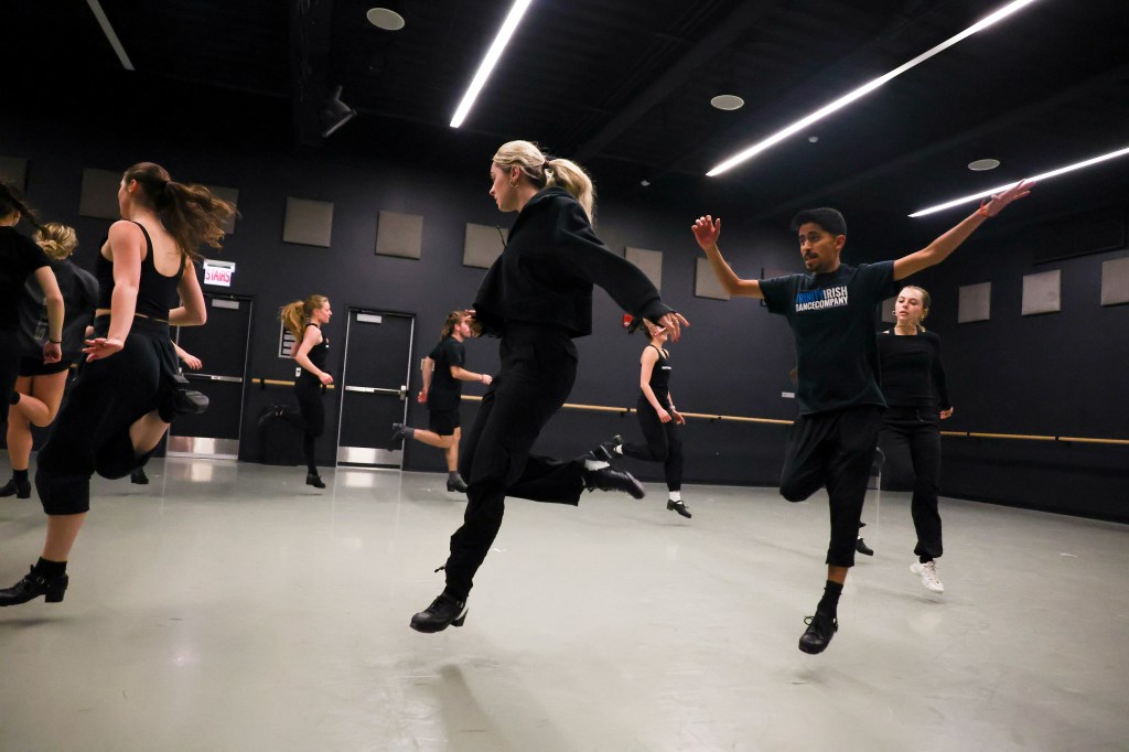 A year of big swings for Chicago dance