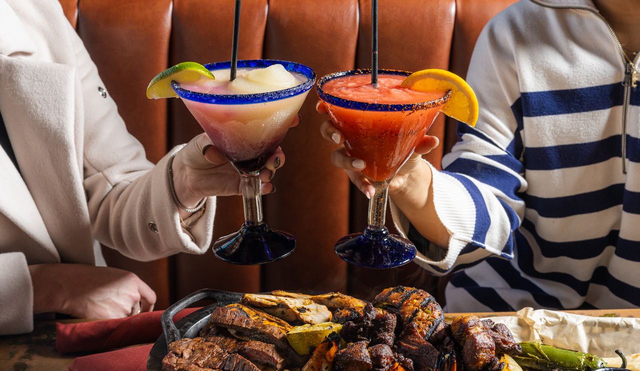 Openings and Closings: Candente Bellaire is Here