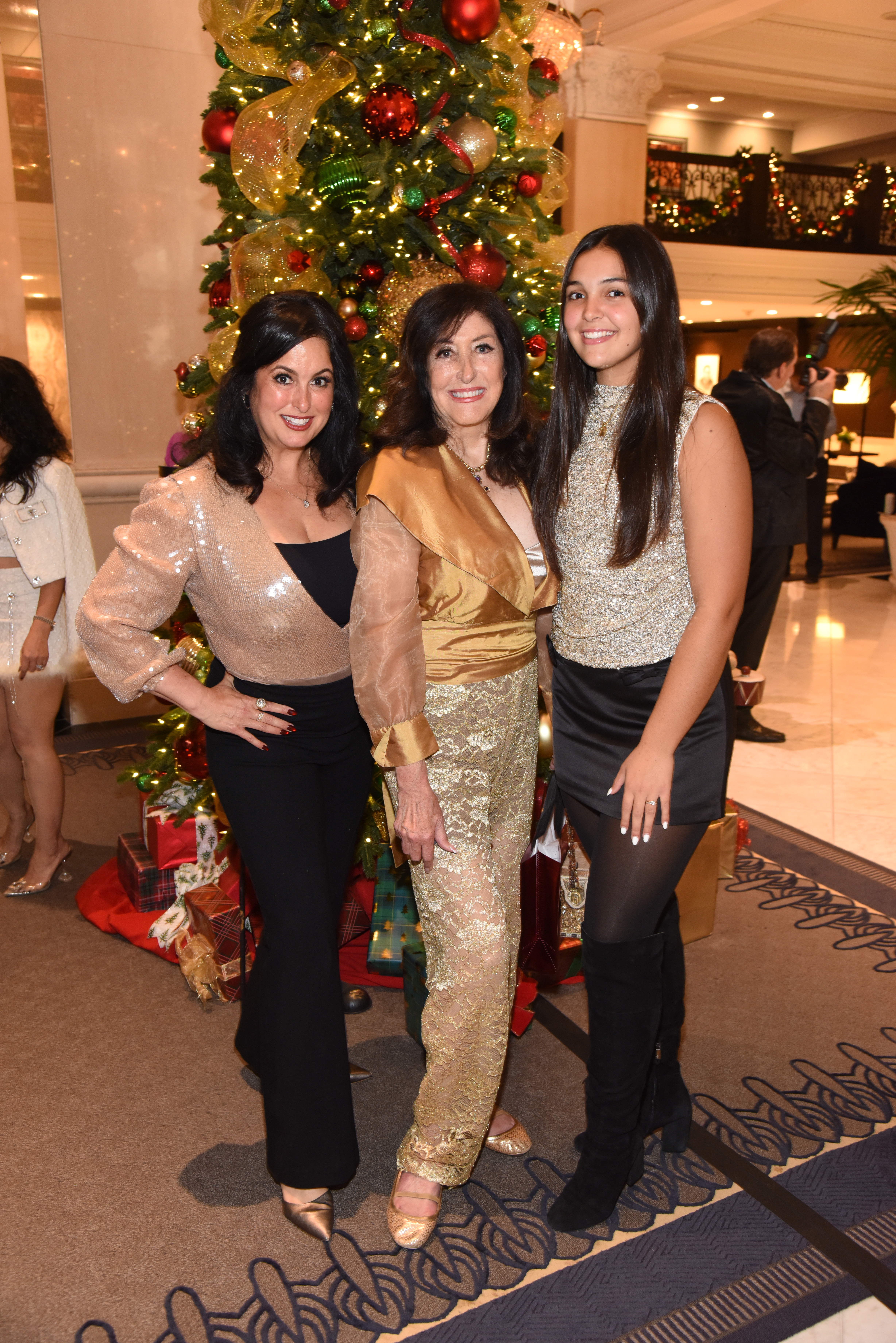 Danica Grimm, Daran Grimm and Bella Grimm Ciulli (Douglas Gates)