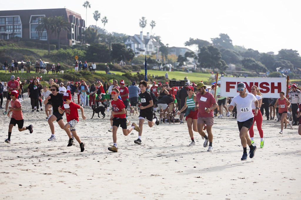 Festive Red Nose Run benefit event brings holiday cheer – San Diego Union-Tribune