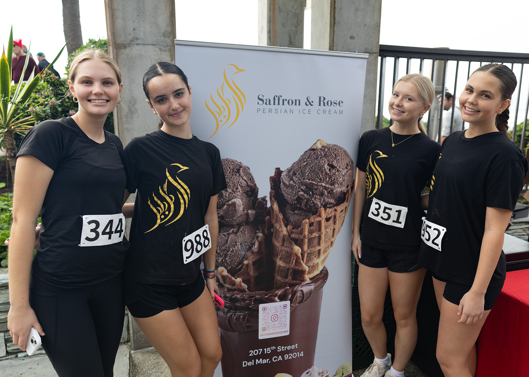 Brielle Burman, Valeria Martinez, Rachel Wharf, Brisa Burman (Jon Clark)