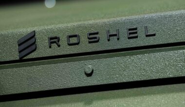 ICE says armoured vehicles ordered from Roshel produced in U.S. - CTV News