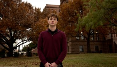 Thousands of Tarrant County voter applications saw delays ahead of Nov. 4 election