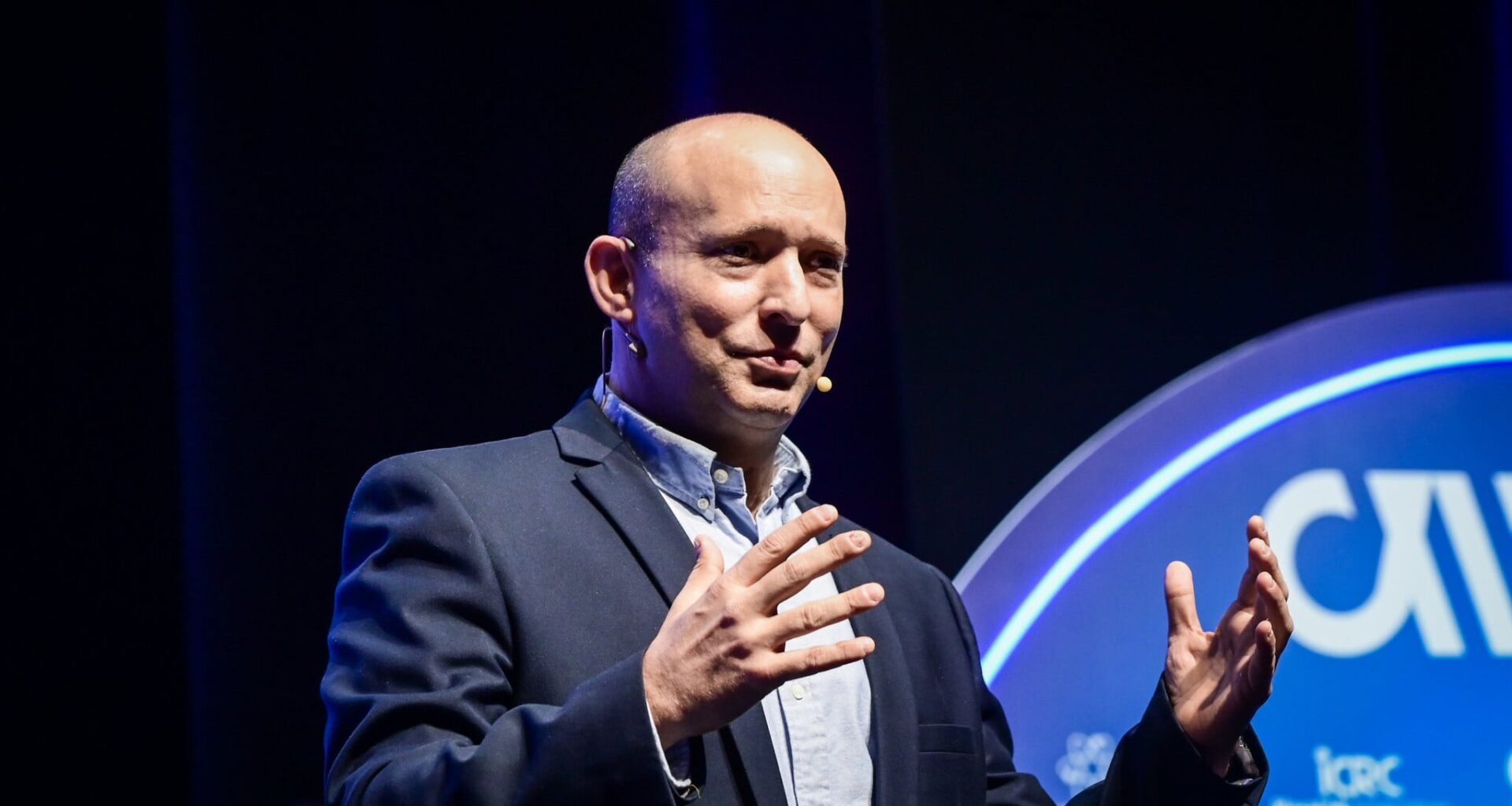 Bennett: Qatargate is 'most serious act of treason' in Israeli history, PM must resign