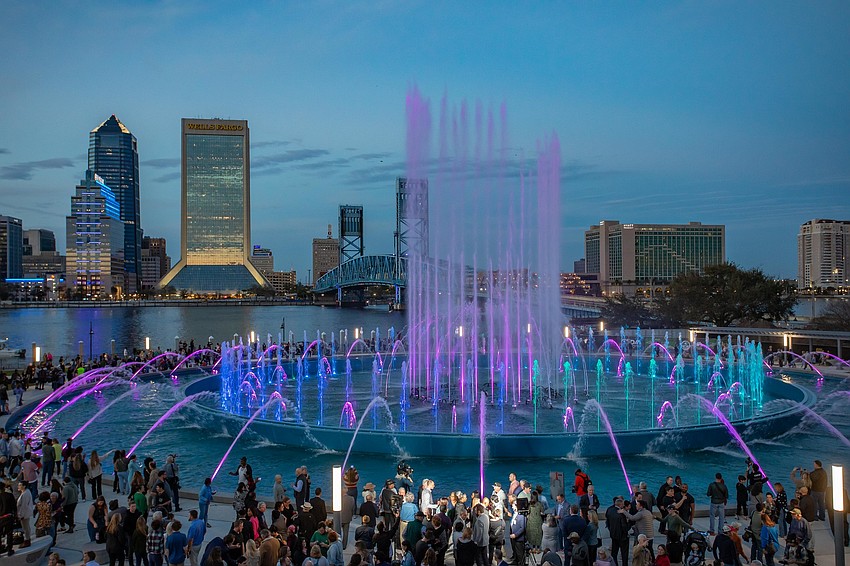 Friendship Fountain on the Downtown Jacksonville Southbank. Friendship Fountain on the Downtown Jacksonville Southbank.