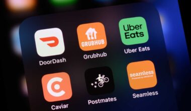 Uber, DoorDash sue to block NYC delivery worker tip law, adds to clashes between city and tech platforms – amNewYork