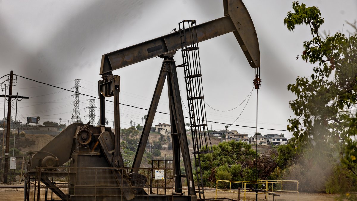 LA County sues 4 oil companies over uncapped wells in Inglewood – NBC Los Angeles