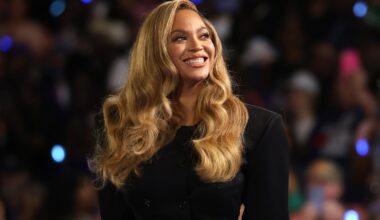 Beyonce joins Taylor Swift and Rihanna in elite celebrity club