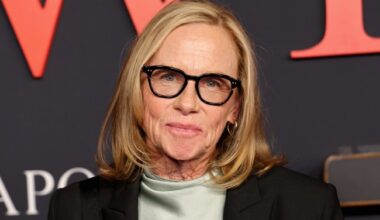 Amy Madigan on 'Weapons,' Gladys, and Warners Merger