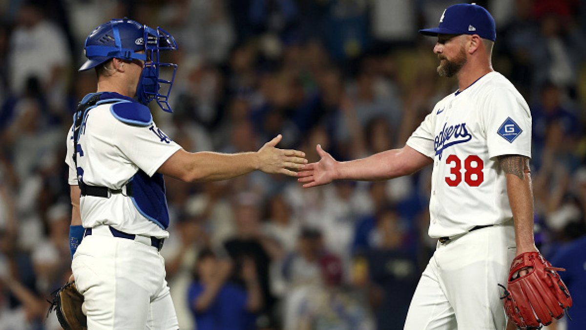 Former Dodgers reliever from 2025 World Series team signs with rival Angels – NBC Los Angeles