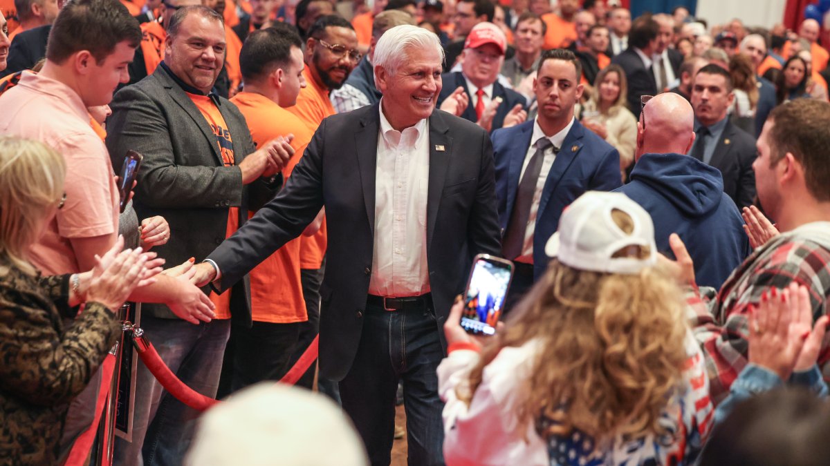 President Trump backs Blakeman for New York Governor after Stefanik drops out – NBC New York