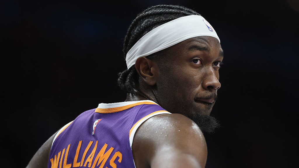 Mark Williams #15 of the Phoenix Suns...