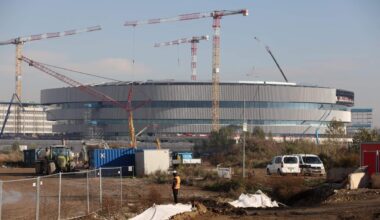 Olympic ice surface being built to specs smaller than NHL rinks, per source, sparking new concerns