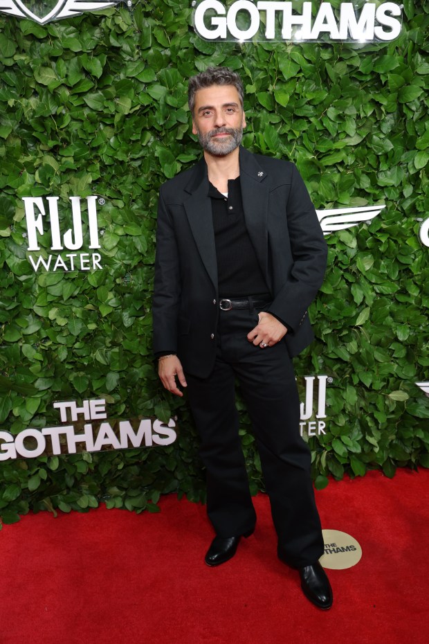 NEW YORK, NEW YORK - DECEMBER 01: Oscar Isaac attends the 35th Gotham Film Awards at Cipriani Wall Street on December 01, 2025 in New York City. (Photo by Michael Loccisano/Getty Images)