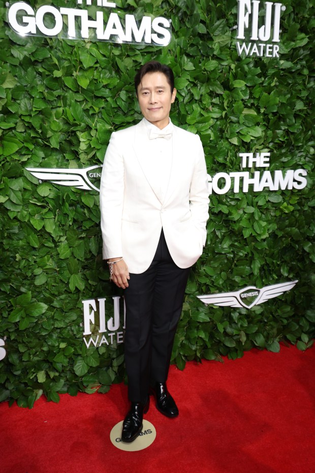 NEW YORK, NEW YORK - DECEMBER 01: Lee Byung-hun attends the 35th Gotham Film Awards at Cipriani Wall Street on December 01, 2025 in New York City. (Photo by Michael Loccisano/Getty Images)