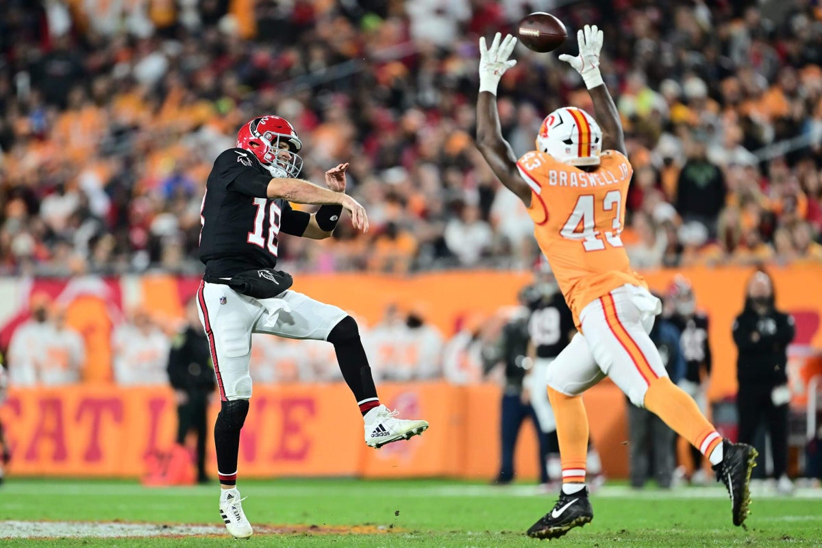 Buccaneers-Falcons takeaways: Kirk Cousins rallies Atlanta, hurts Tampa Bay’s playoff hopes
