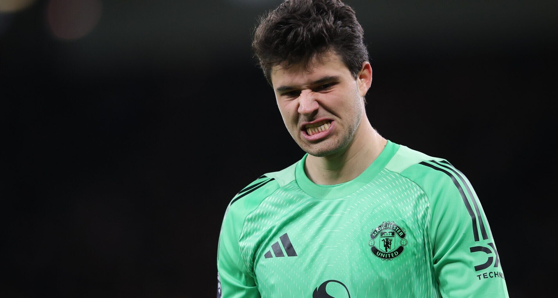 Peter Schmeichel spotted Man Utd 'no longer hesitate' over one major aspect after Senne Lammens' arrival