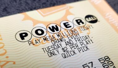 Dysart man claims $1 million lottery ticket