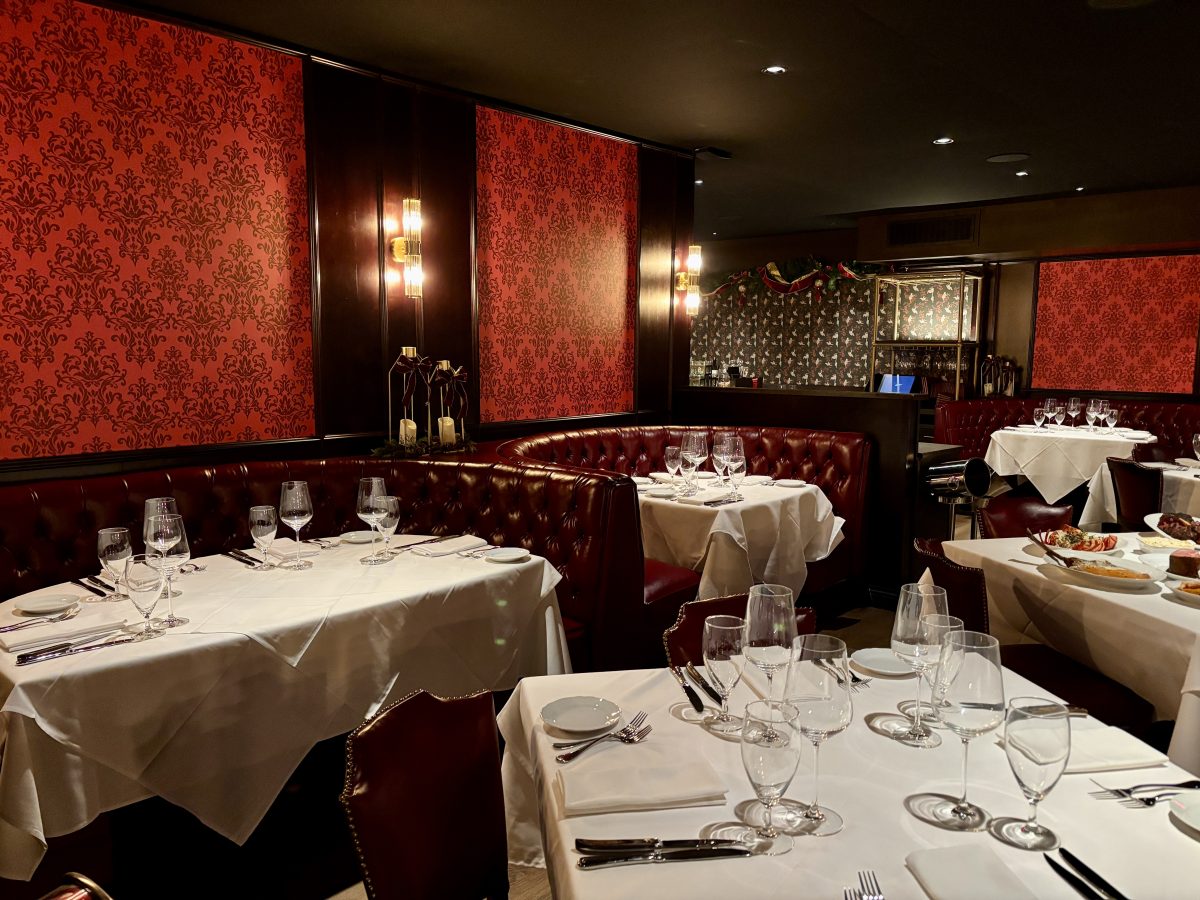 Iconic Phoenix steakhouse reopens next week. Take a look inside