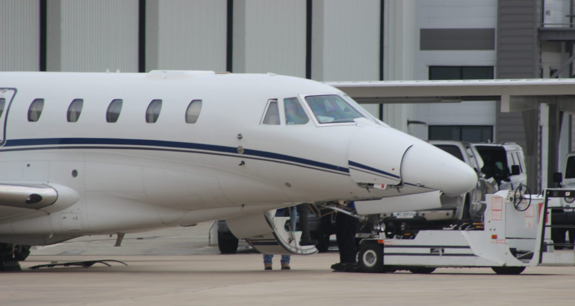 Bob on Business: Fort Worth lands dedicated corporate jet services company
