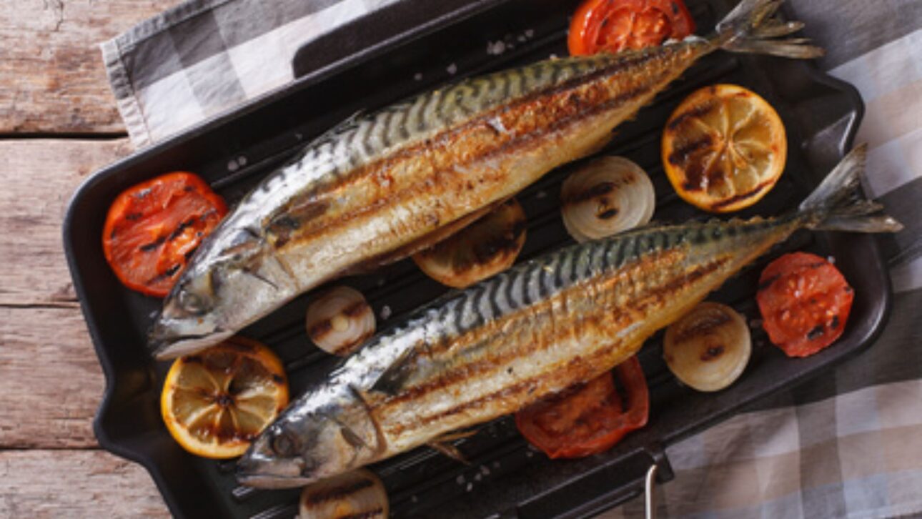 Horsetail is gaining popularity on Brazilian tables because it is inexpensive, rich in omega-3 fatty acids, and highly nutritious, making it a healthy option for everyday meals.