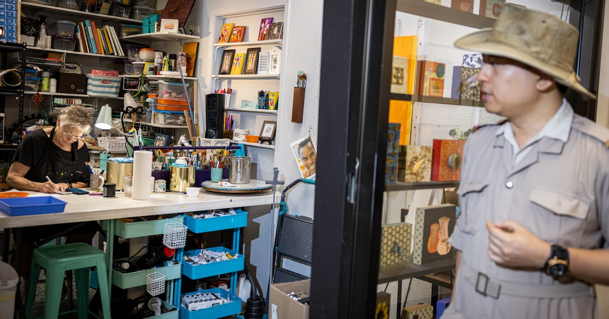 Step inside and support Dallas artists during Goldmark Cultural Center’s holiday art walk