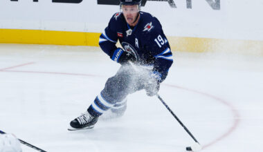 Jonathan Toews’ Return Has Become a Costly Miscalculation for the Winnipeg Jets - The Hockey Writers - Winnipeg Jets