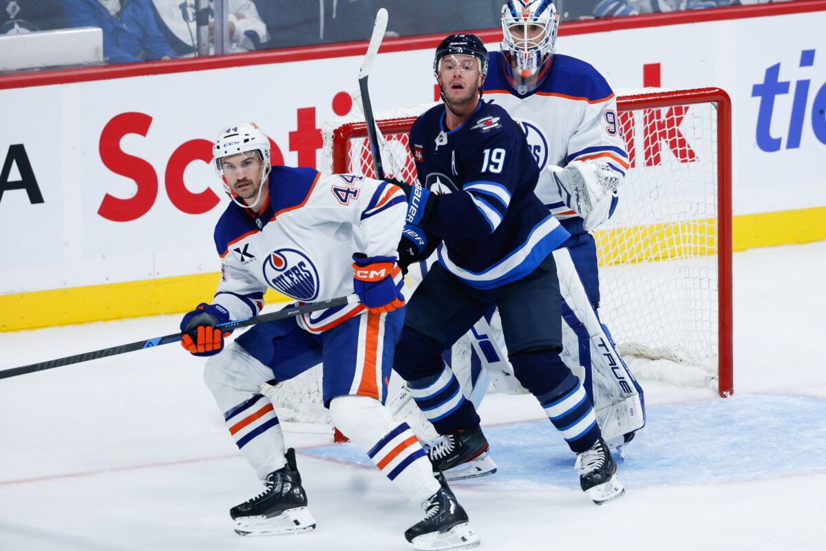 Jonathan Toews Winnipeg Jets