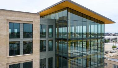 Pabst lays off staff as it seeks exit from River North office