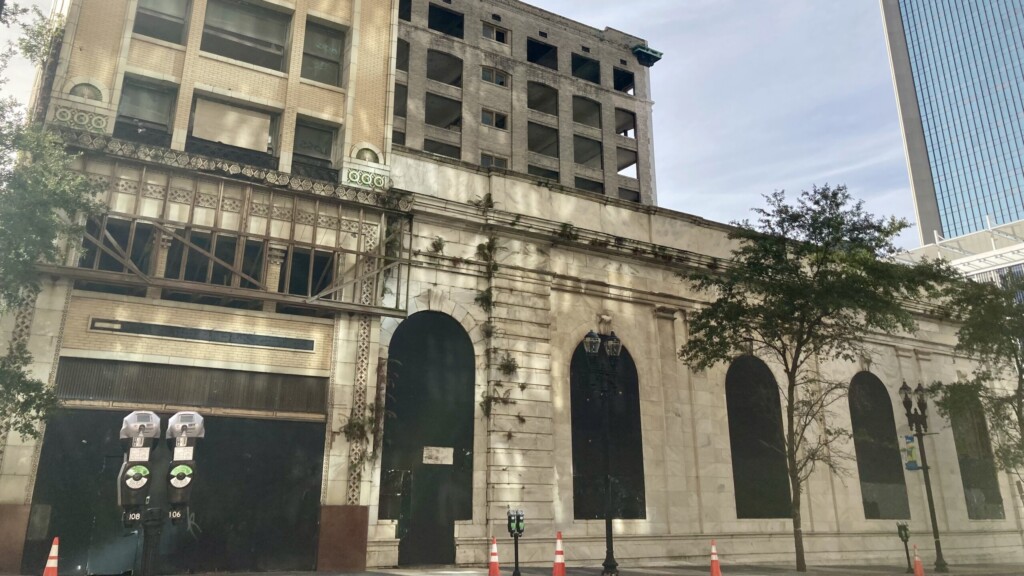 Indiana develper says it's buying Laura Street Trio