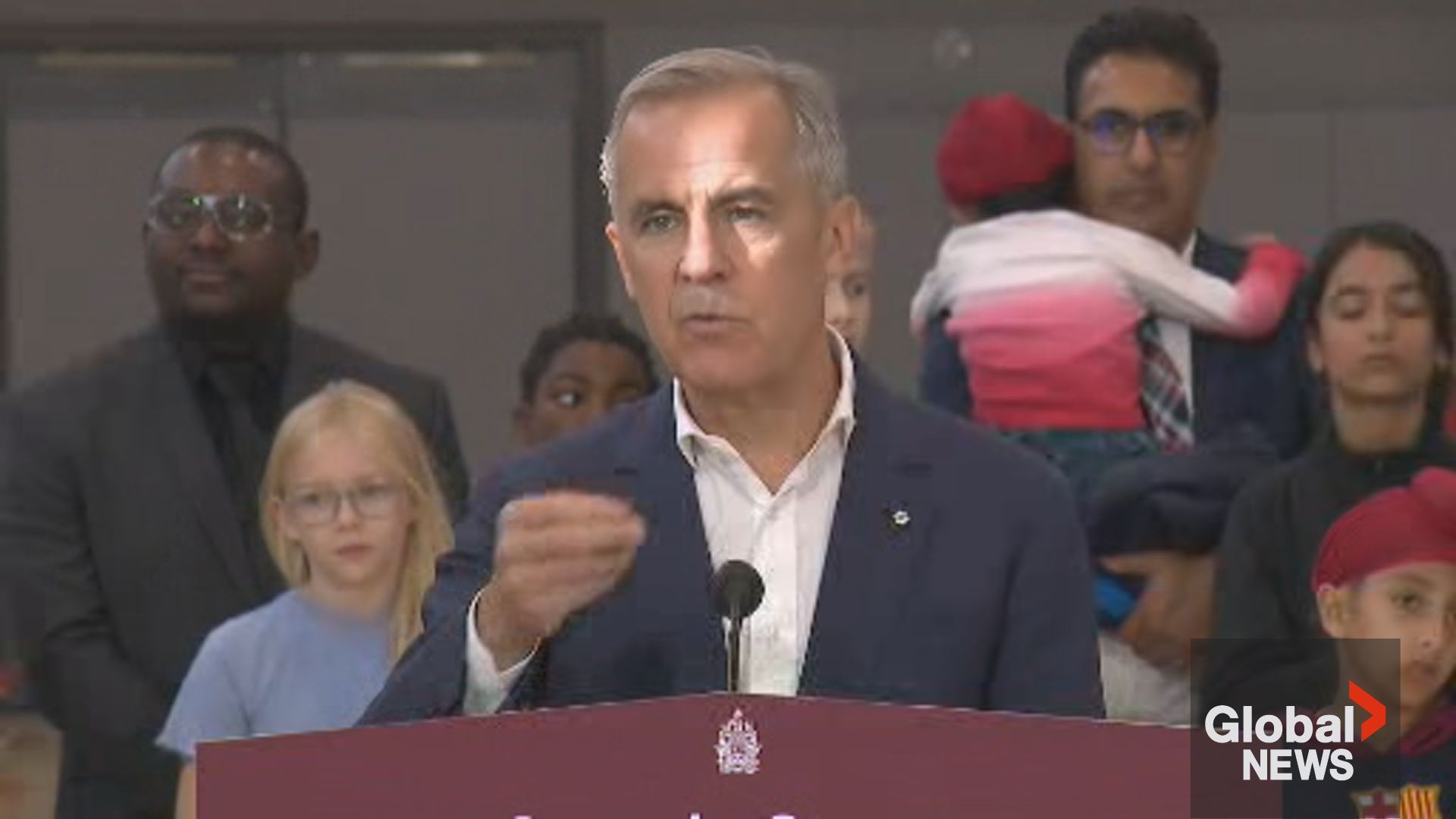 Click to play video: 'Sectoral trade deals with U.S. will ‘likely persist’ with revised CUSMA: Carney'