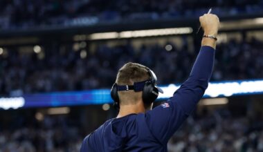 Eagles’ OT loss keeps Dallas’ hopes afloat in NFC East race