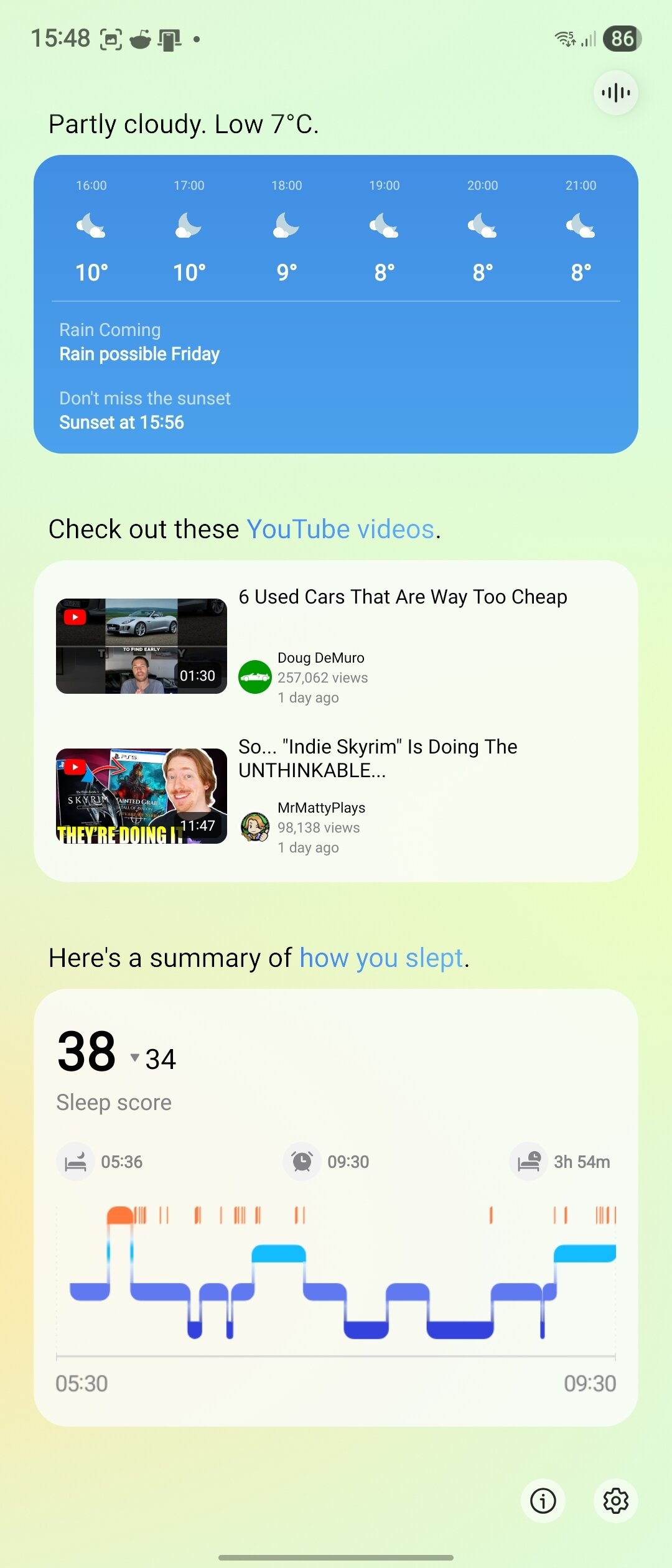 YouTube recommendations in the Now Brief in One UI 8.0