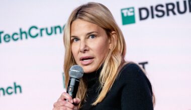 OpenAI Hires Slack CEO as New Chief Revenue Officer