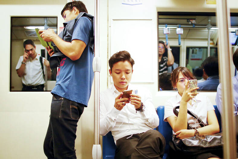 Taiwanese team identifies Internet addiction with EEG