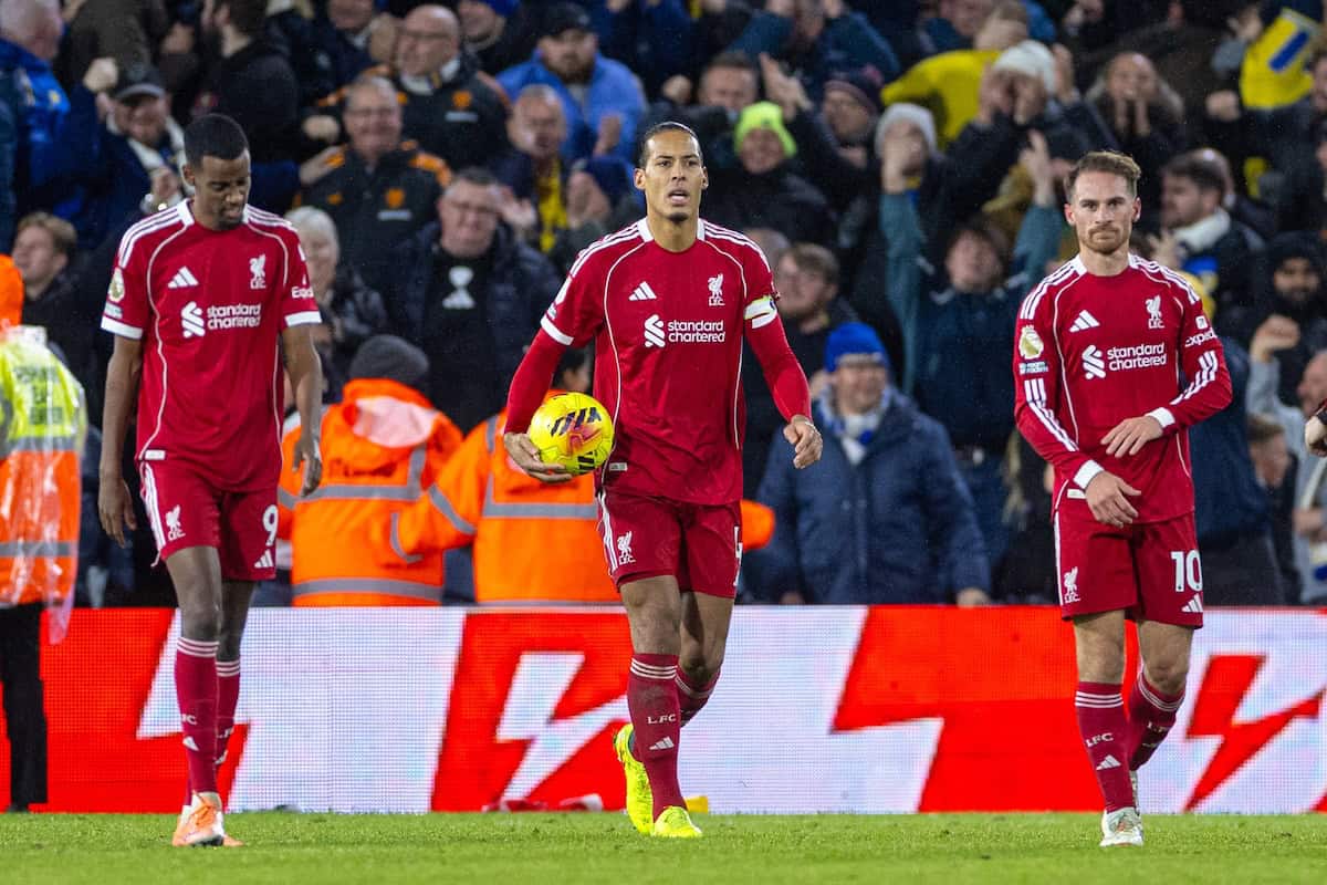 LEEDS, ENGLAND - Saturday, December 6, 2025: Liverpool's captain Virgil van Dijk speaks to referee Anthony Taylor about a potential handball during the FA Premier League match between Leeds United FC and Liverpool FC at Elland Road. (Photo by David Rawcliffe/Propaganda)