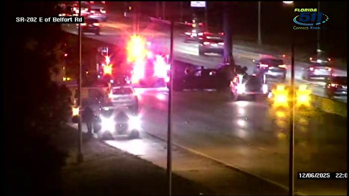 Woman dies when car slams into back of her SUV, causing chain-reaction pile-up on JTB: FHP