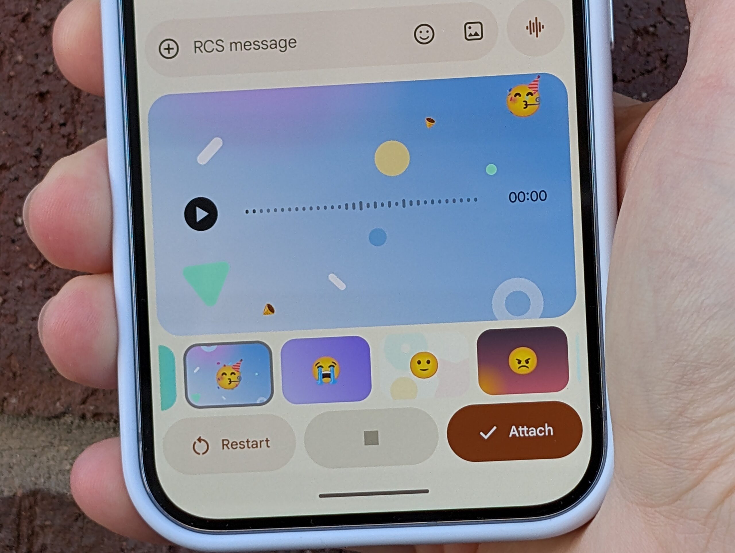 Voice message in Google Messages on Google Pixel 10 Pro