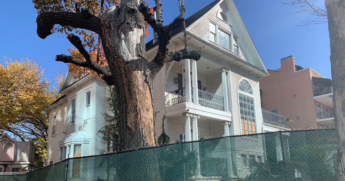 One of Dallas’ oldest homes is imperiled by a high-rise as Uptown goes downtown