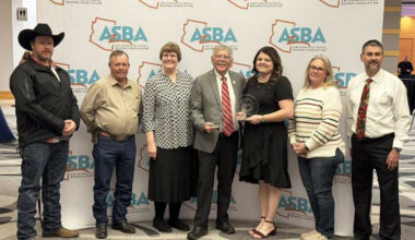 Safford’s De La O, Davis honored by AZ School Boards Association – GilaValleyCentral